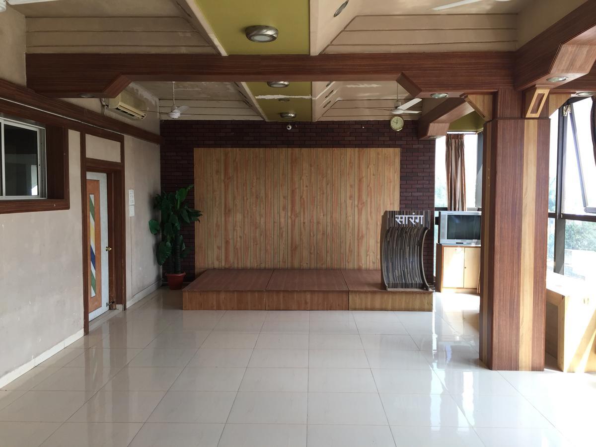 Villa Sarang Lodging & Boarding Satara Exterior foto