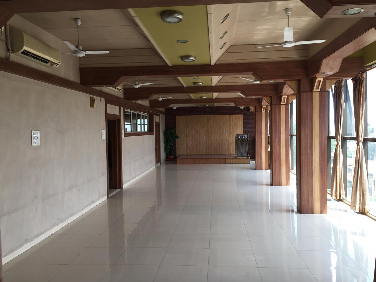 Villa Sarang Lodging & Boarding Satara Exterior foto